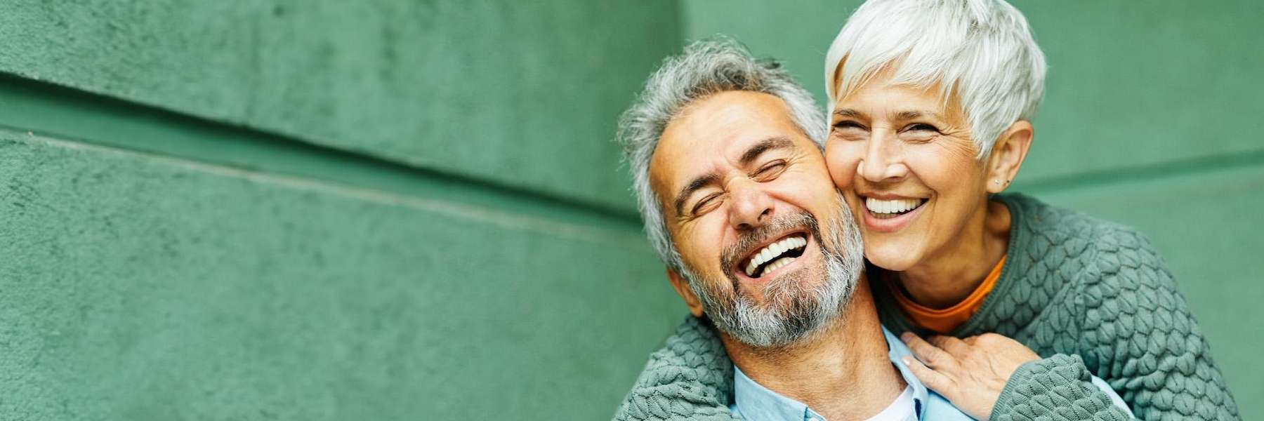 dentures west allis | couple smiling